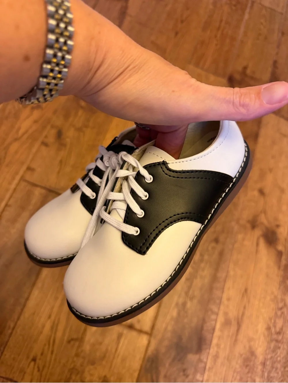 Footmates Saddle Shoes new without tags size 12 smoke pet free home navy white